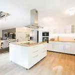 Thormarcon Am Plauer Fuer 20 Gaeste, Sauna, Pool * Lenz