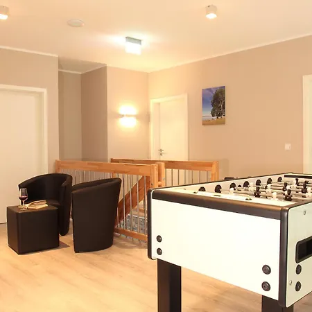 Thormarcon Am Plauer Fuer 18 Gaeste, Sauna, Pool * Lenz