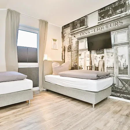 Villa Auszeit Am Plauer See Fuer 20 Gaeste, Sauna, Pool * Lenz