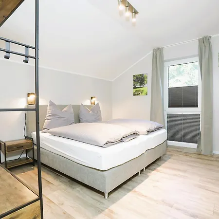 Villa Auszeit Am Plauer See Fuer 20 Gaeste, Sauna, Pool *