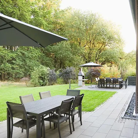 Villa Auszeit Am Plauer See Fuer 20 Gaeste, Sauna, Pool Lejlighed