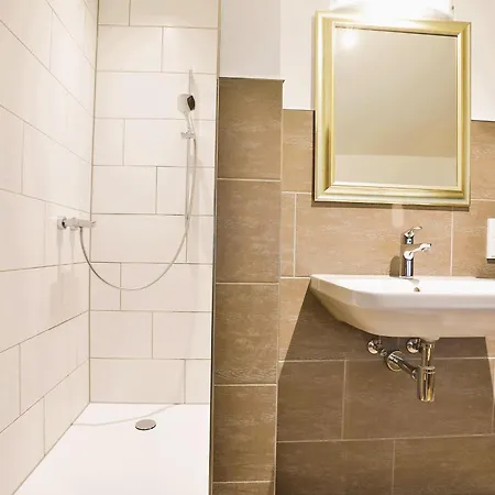 Thormarcon Am Plauer Fuer 20 Gaeste, Sauna, Pool