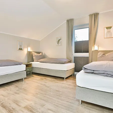 Thormarcon Am Plauer Fuer 20 Gaeste, Sauna, Pool Lenz