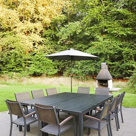 Villa Auszeit Am Plauer See Fuer 20 Gaeste, Sauna, Pool Lenz