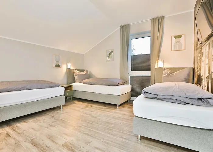 Thormarcon Am Plauer Fuer 20 Gaeste, Sauna, Pool Lenz